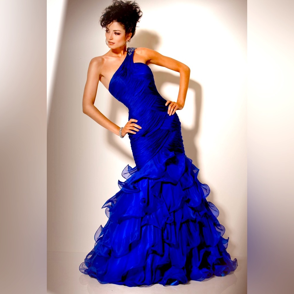 Jovani Formal Gown 158934 Royal Blue Size 18
